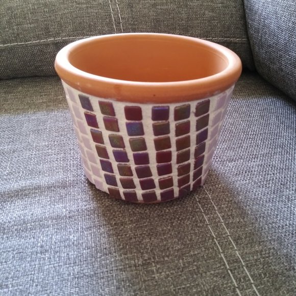 **PRICE REDUCED** Hand Crafted Mosaic Tile Flower Pot - Picture 12 of 12